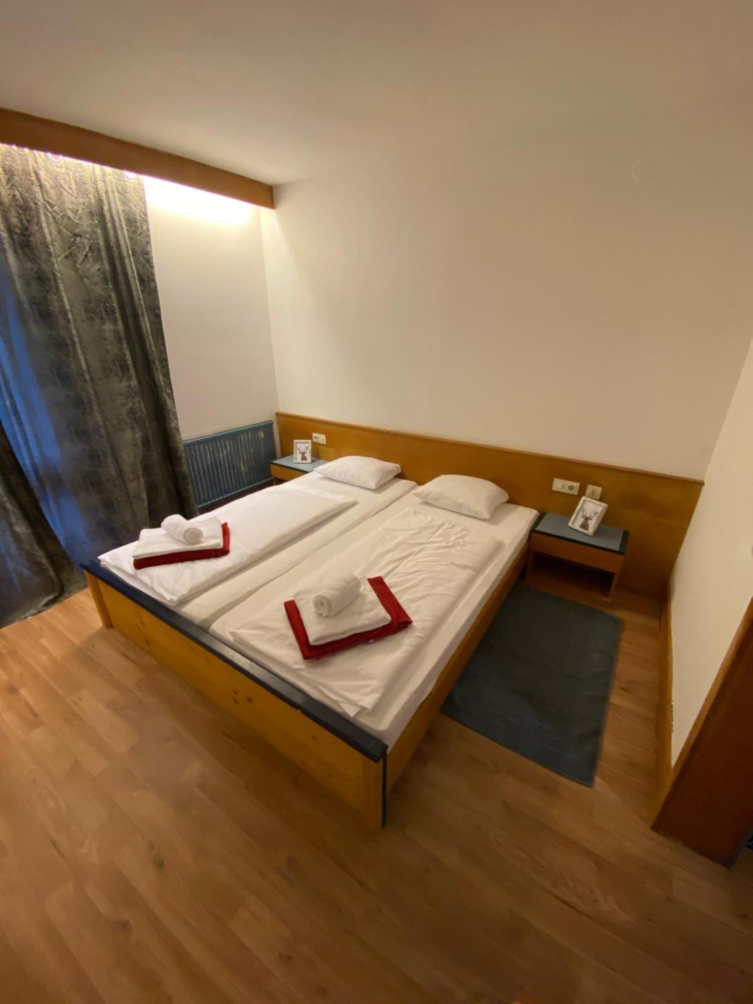 Marina Alpen Haus Hotel Цел ам Зее Екстериор снимка